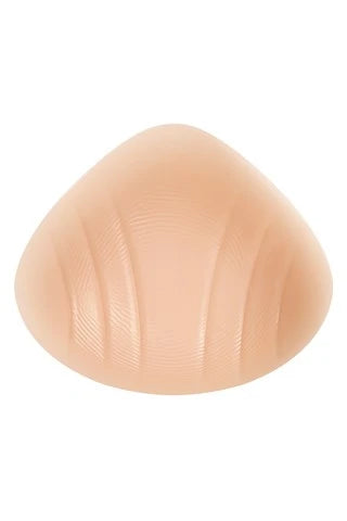 AMOENA BALANCE ESSENTIAL MEDIUM DELTA BREAST FORM