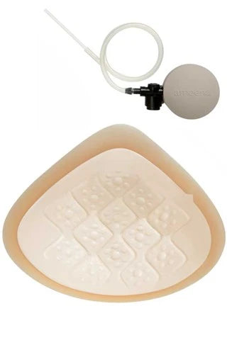 AMOENA BALANCE ADAPT AIR MEDIUM DELTA BREAST FORM