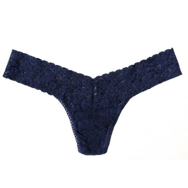 HANKY PANKY SIGNATURE LACE LOW RISE THONG