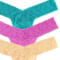 HANKY PANKY LIMITED EDITION SIGNATURE LACE LOW RISE THONG