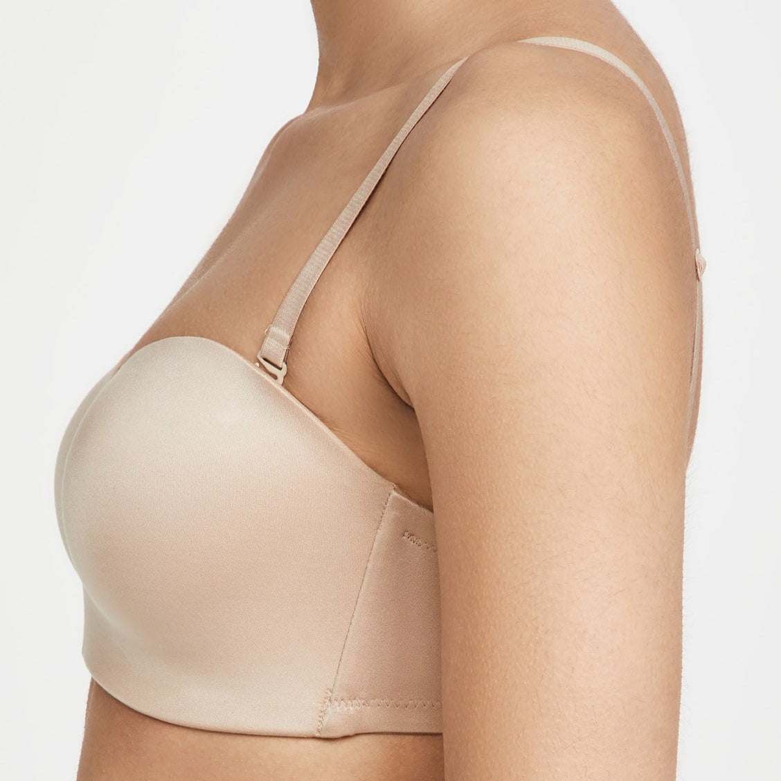 B.TEMPT'D FUTURE FOUNDATION WIREFREE STRAPLESS BRA - AU NATURAL