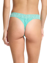 HANKY PANKY LIMITED EDITION SIGNATURE LACE ORIGINAL RISE THONG