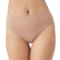 WACOAL FEELING FLEXIBLE HI-CUT BRIEF
