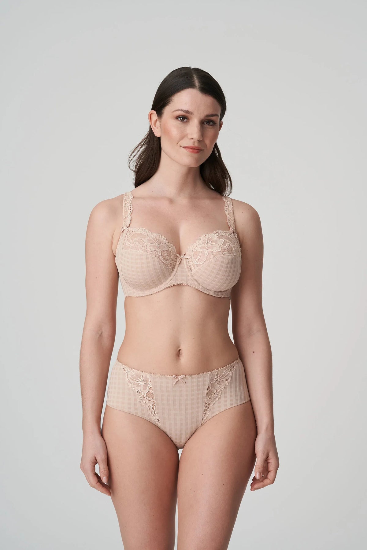 Prima Donna Madison Non-Padded Full Cup Seamless Bra in Caffé Latte -  Busted Bra Shop