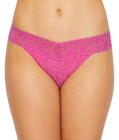 HANKY PANKY SIGNATURE LACE LOW RISE THONG - LIMITED EDITION